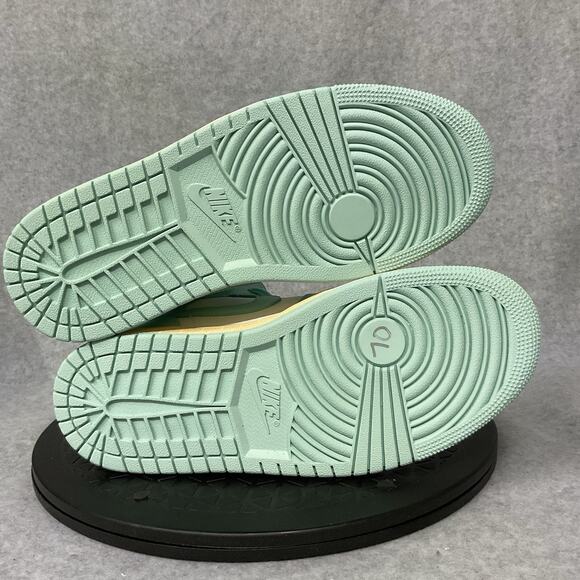 Nike Women's Air Jordan 1 Mid Sizes 8 Light Dew Blue |BQ6472-132| - Picture 6 of 6